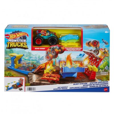 Monster trucks Set blast station