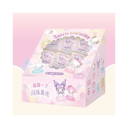 Hello Kitty Figurina ascunsa in folie 4 cm Baby Angel