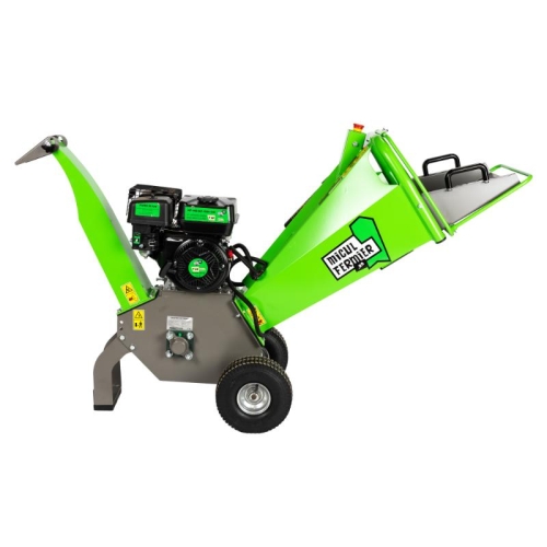 Tocator de crengi Micul Fermier, motor benzina 7 CP, 100 mm diametru maxim de taiere, pentru rumegus