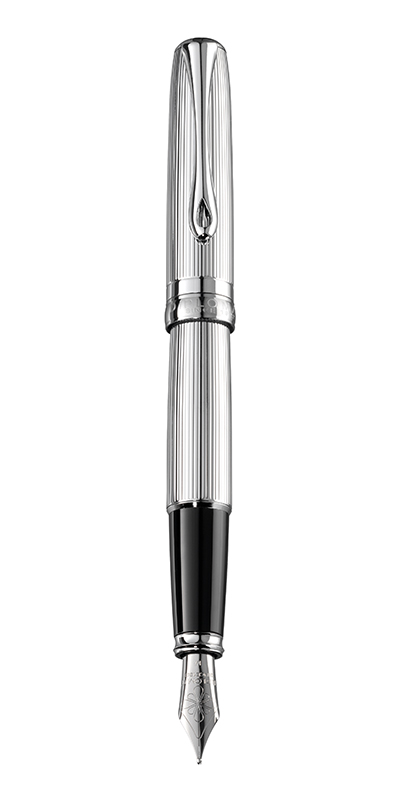 Stilou DIPLOMAT Excellence A2, cu penita M, din otel inoxidabil - Guilloche Chrome
